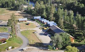 Methow River Lodge